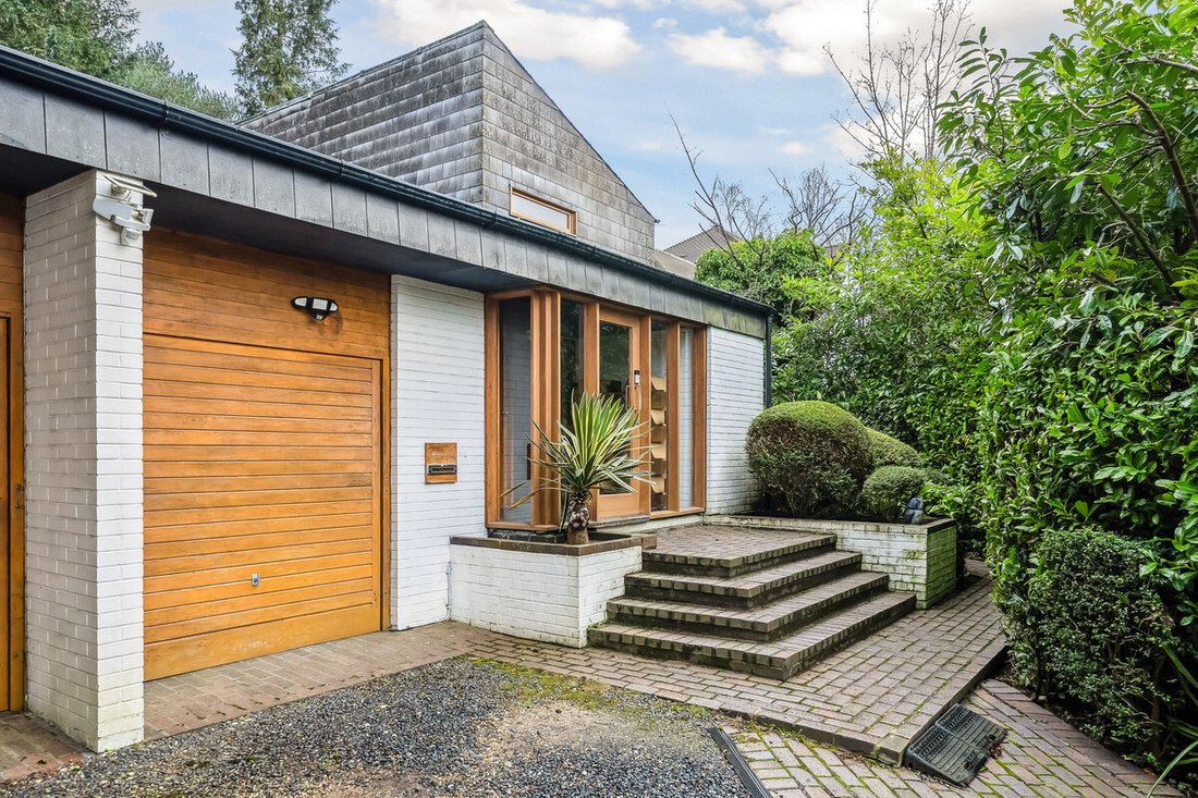 House in Fairmile, Elmbridge, England 1 - 15065067