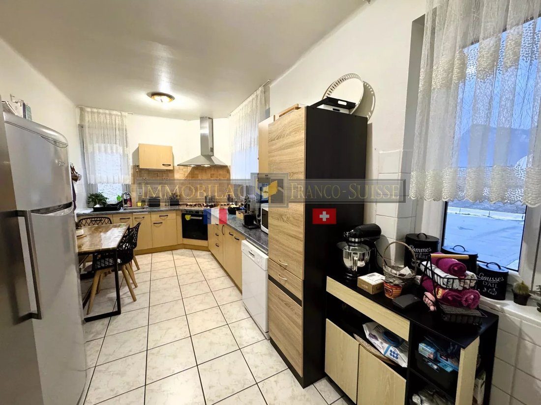 Sud, Scionzier, France 2 - 15069909
