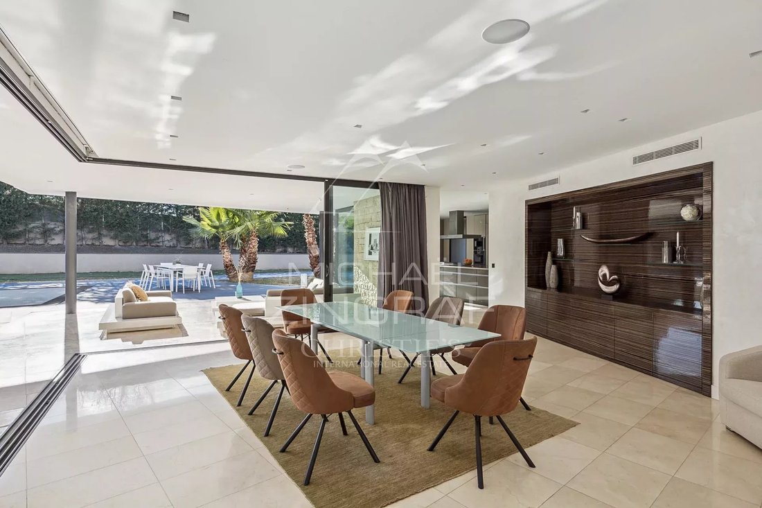 Villa in Fayence, Provence-Alpes-Côte d'Azur, France 2 - 15071263