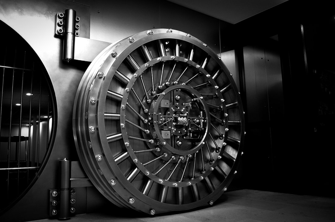 Dubai, Dubai, United Arab Emirates 4 - 15070137