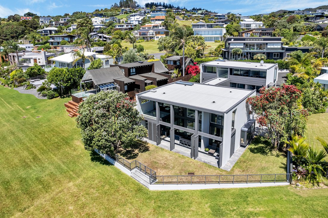 House in Langs Beach, Northland, New Zealand 5 - 15071477