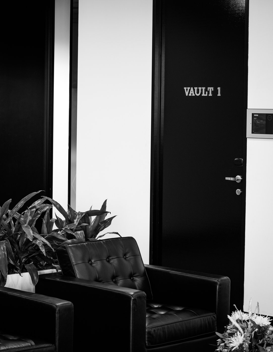 Dubai, Dubai, United Arab Emirates 5 - 15070137