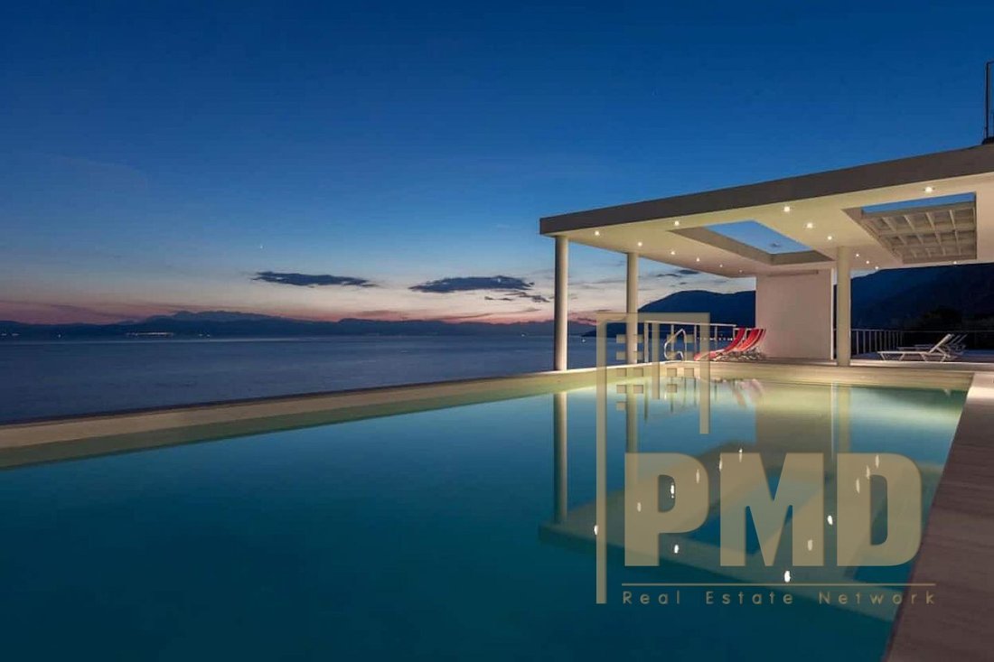 Villa in Istiaia-Aidipsos, Thessaly and Central Greece, Greece 1 - 15071663