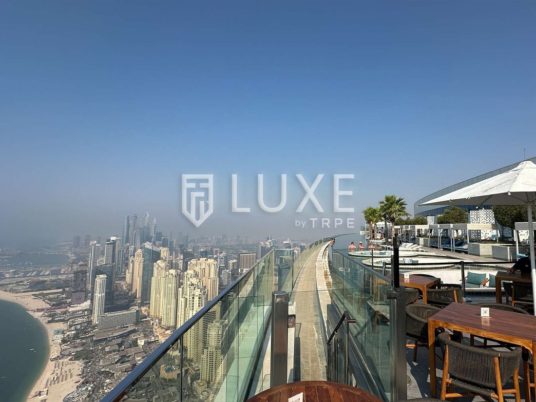 Apartment in Dubai, United Arab Emirates 1 - 15072502