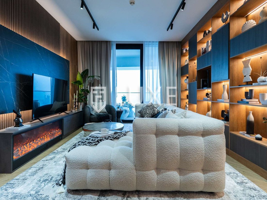 Apartment in Dubai, United Arab Emirates 5 - 15072502