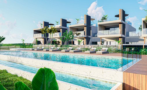 Condo in Quarteira, Portugal 1