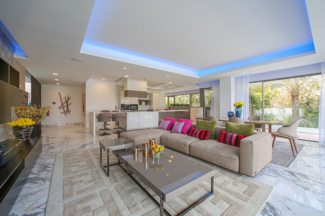 Villa in Palm Jumeirah, Dubai, United Arab Emirates 2 - 15072597