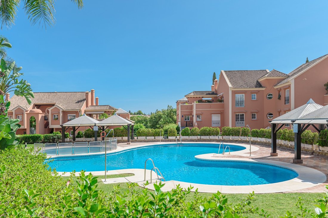Penthouse en Nueva Andalucía, Marbella, España 1 - 15074953