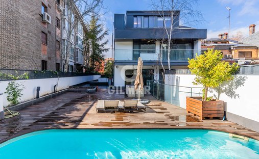 House in Chamartín, Madrid, Spain 1