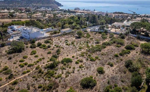 Land in Praia da Luz, Algarve, Portugal 1