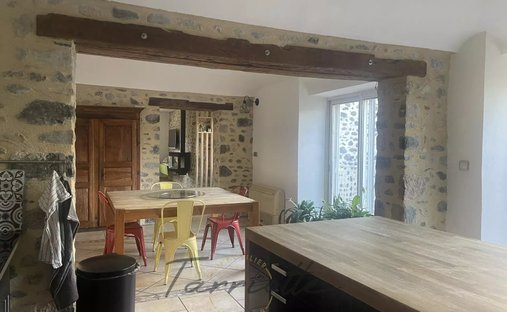 House in Alba-la-Romaine, Auvergne-Rhône-Alpes, France 1