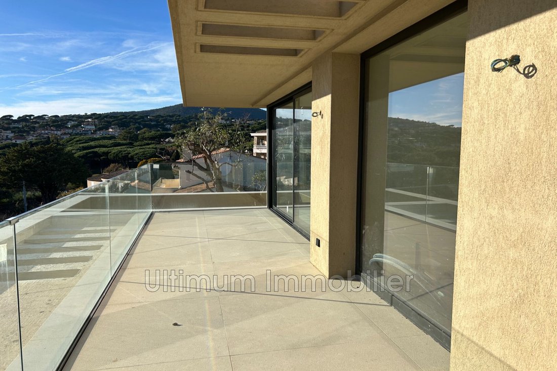 Villa in Ville-Les Saquedes-Le Bouillonnet, Sainte-Maxime, France 4 - 14966920