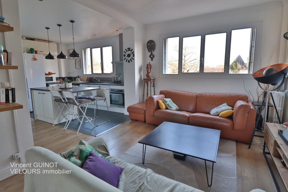 Apartment in Alsace, Saint-Germain-en-Laye, France 3 - 15073695