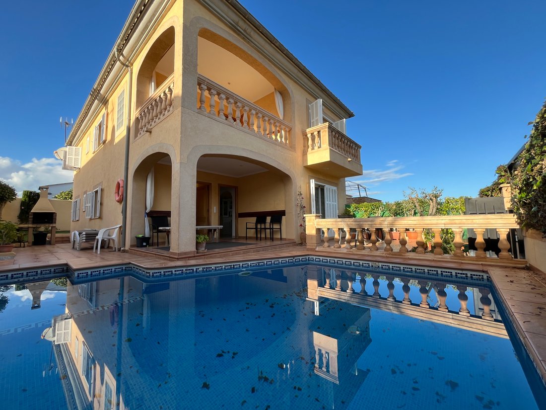 Villa in Son Serra de Marina, Santa Margalida, Balearic Islands 1 - 15073758