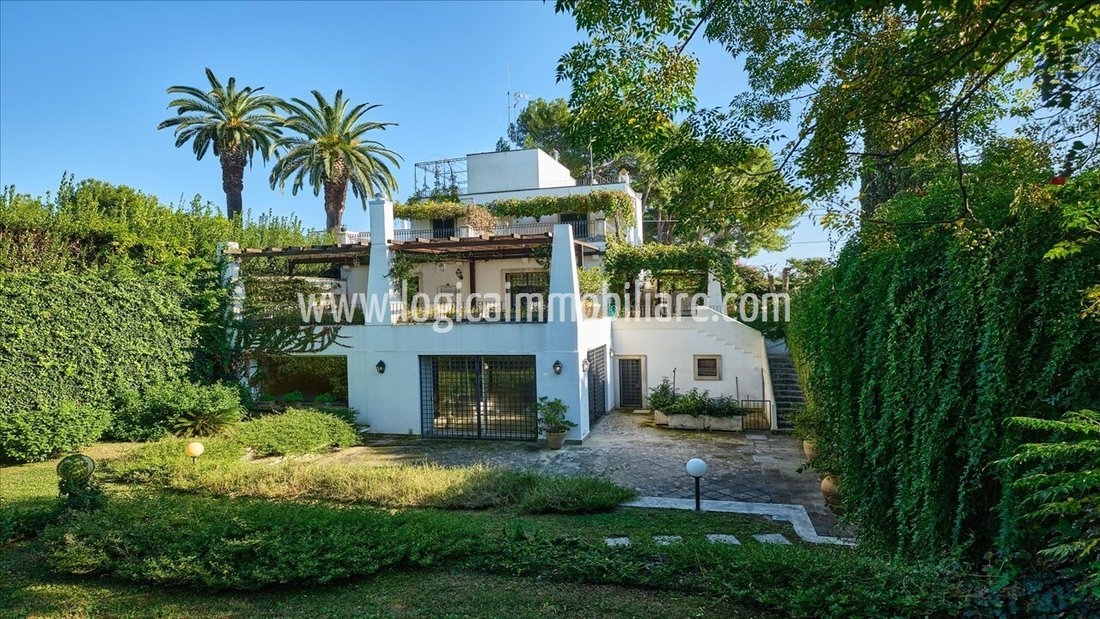Villa in Italy 4 - 15073264
