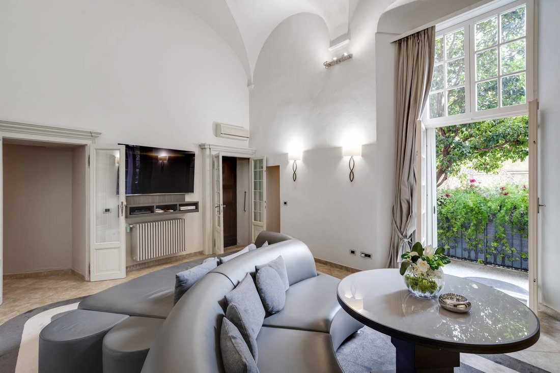 Apartment in Arona, Piedmont, Italy 1 - 11165834