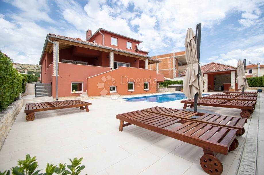 House in Zaboric, Sibenik-Knin County, Croatia 1 - 15074418