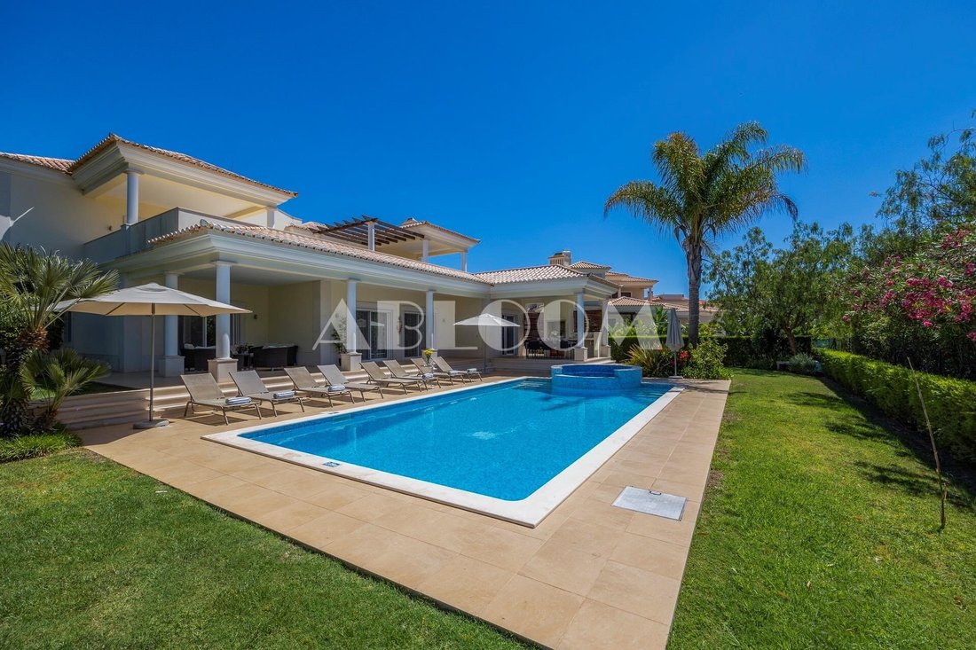 Villa in Vilamoura, Quarteira, Algarve 4 - 15072984