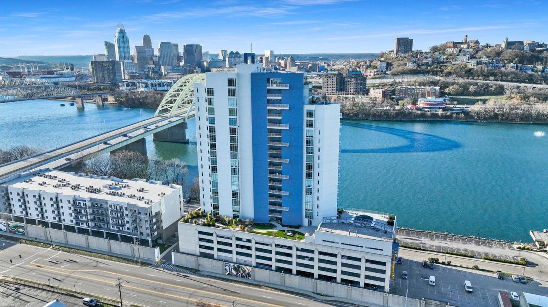 Condo in Newport, Kentucky, United States 2 - 15074722