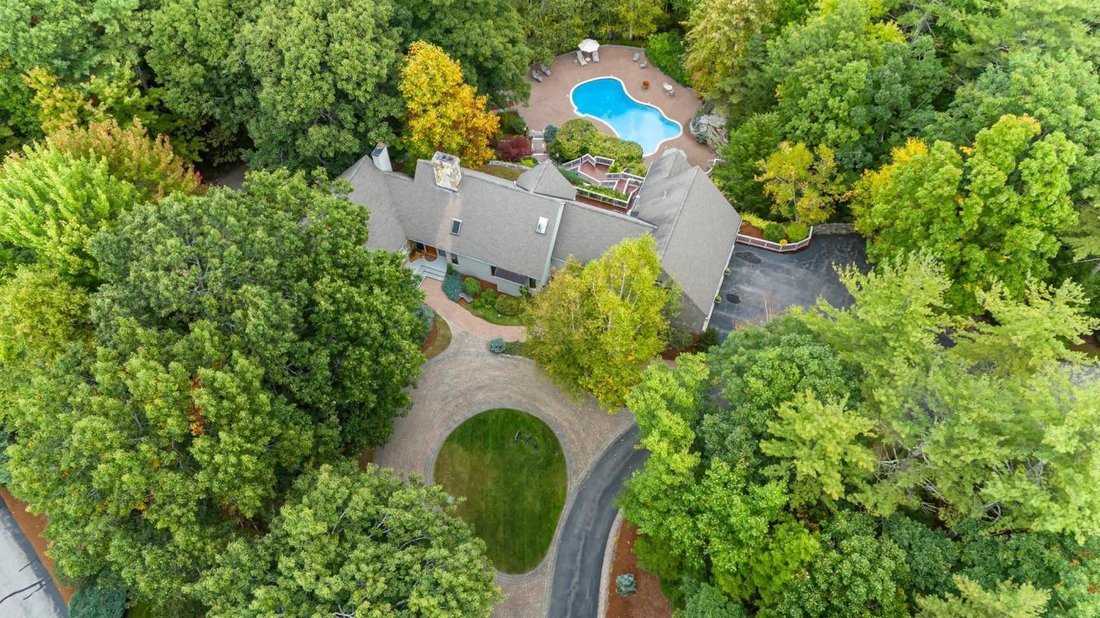 House in Amherst, New Hampshire, United States 2 - 15071112