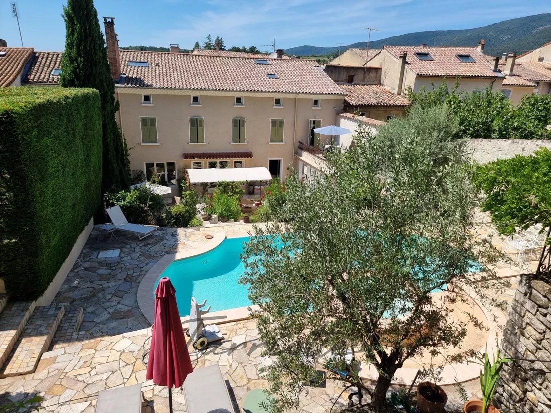 Villa in Dieulefit, Auvergne-Rhône-Alpes, France 1 - 15073182