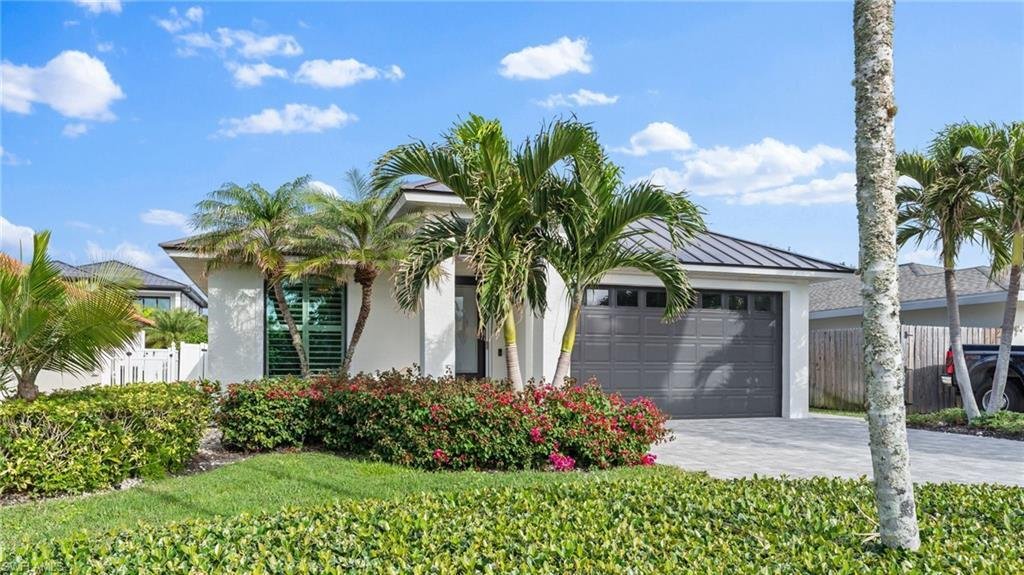 House in Naples, FL, United States 3 - 15072851
