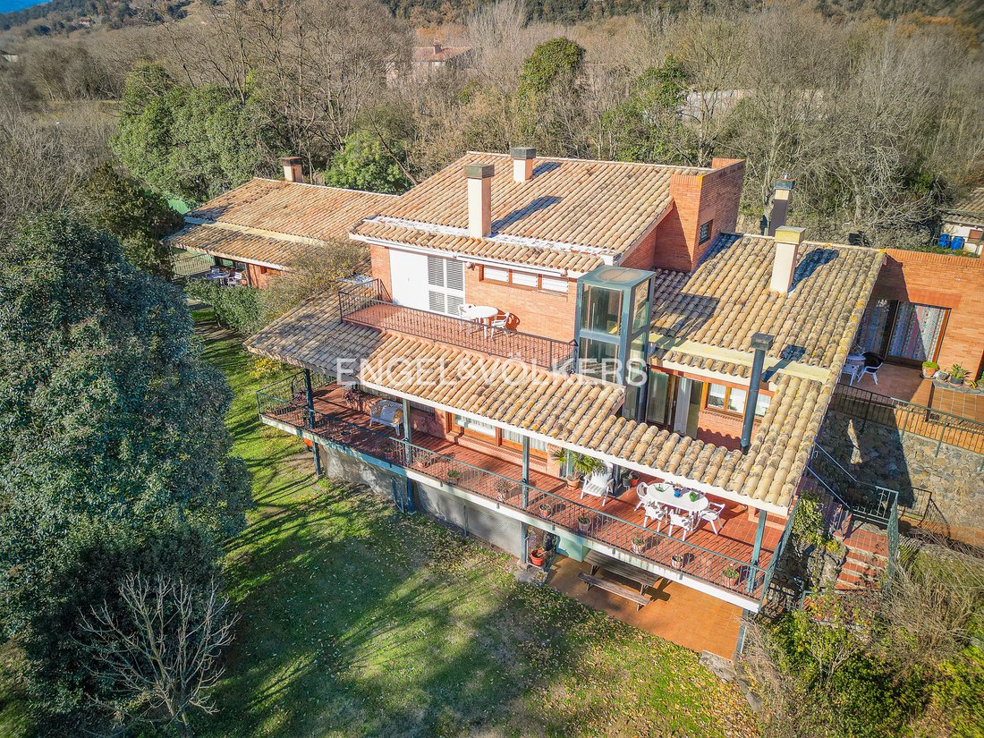 House in Sant Joan les Fonts, Catalonia, Spain 1 - 15076851