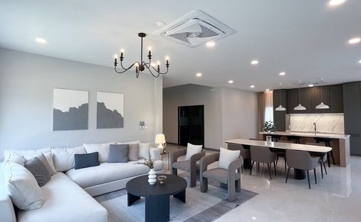 House in Bang Na Tai, Bangkok, Thailand 1