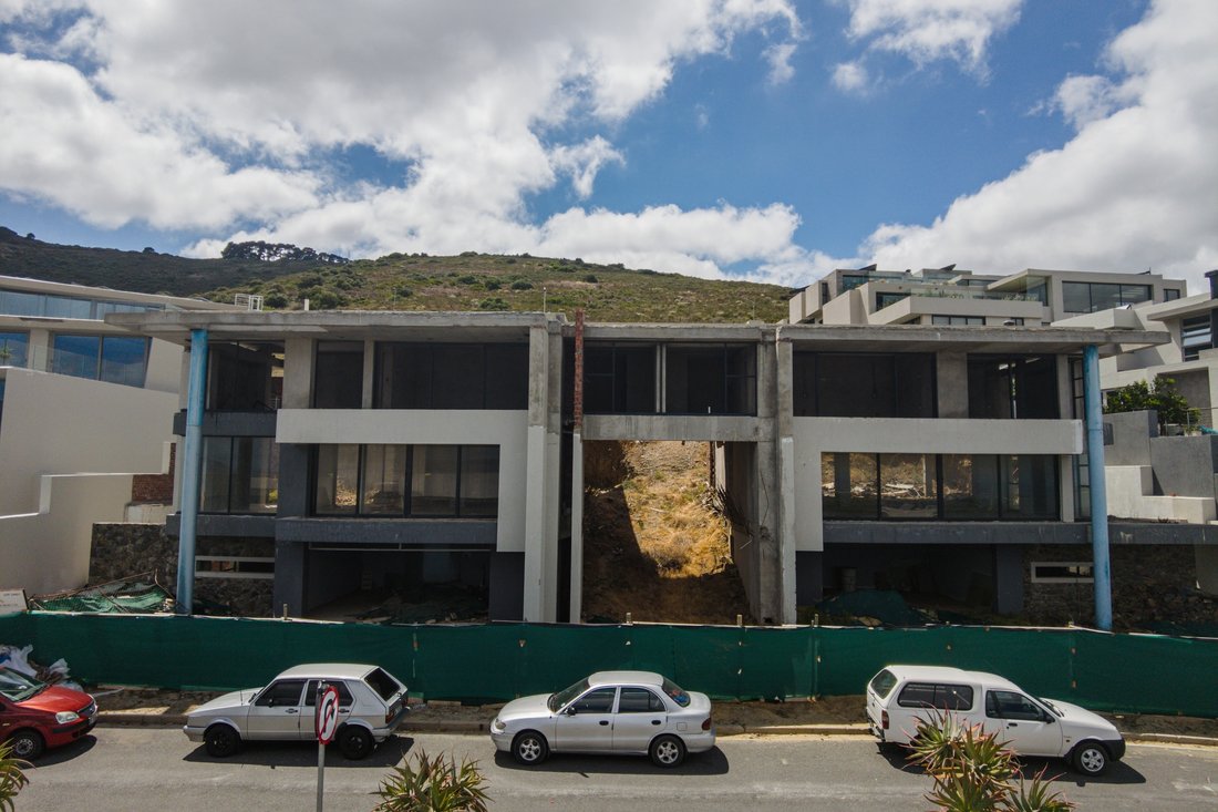 House in Cape Town, Western Cape, South Africa 4 - 14981644