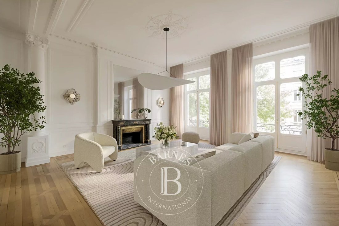 Apartment in Hôtel de Ville-Quinconce-Saint Seurin-Fondaudège, Bordeaux, France 1 - 15073440
