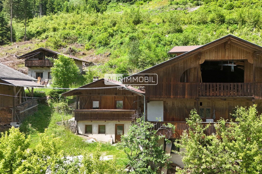 Farm Ranch in Muhlwald / Mühlwald, Trentino – Alto Adige/Südtirol, Italy 1 - 15076997