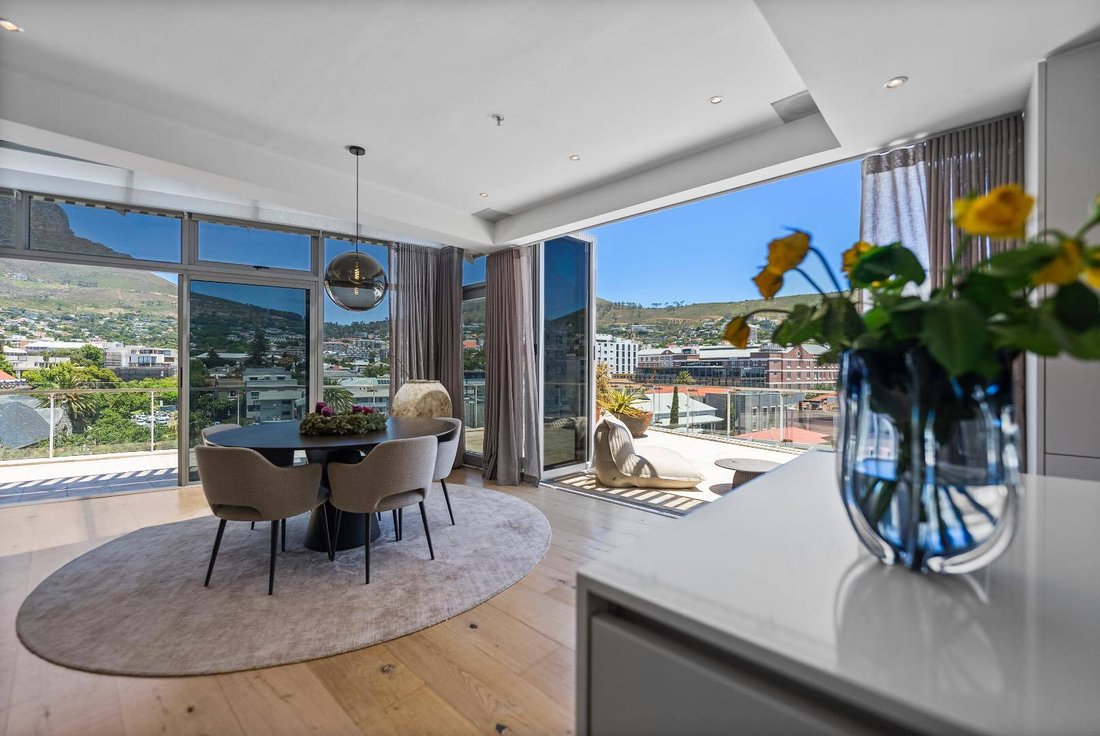 Apartment in Cape Town, Western Cape, South Africa 3 - 14574452