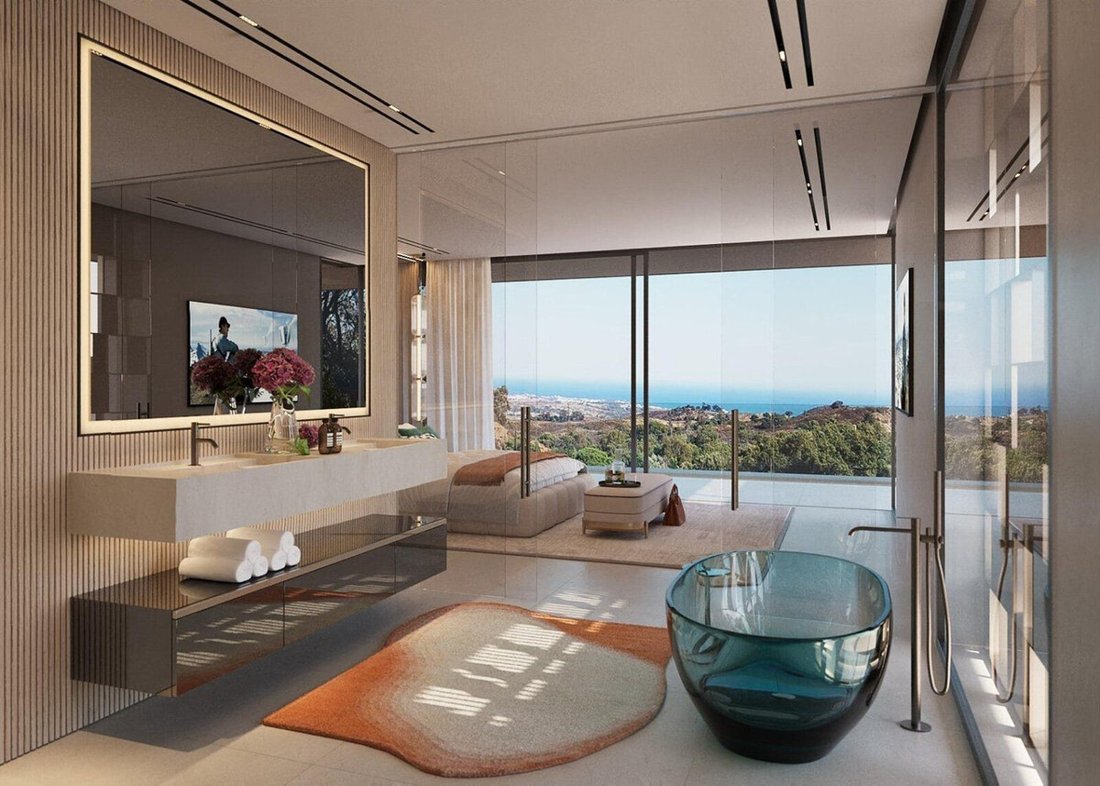 House in Elviria-Cabopino, Marbella, Spain 3 - 15074381
