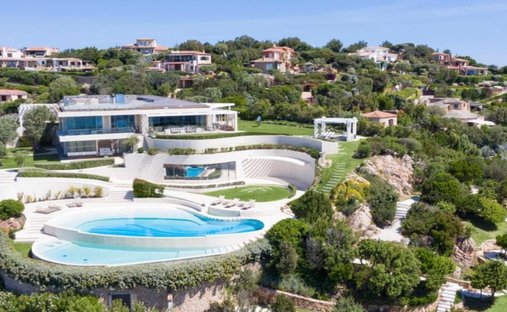 Villa en Porto Cervo, Cerdeña, Italia 1