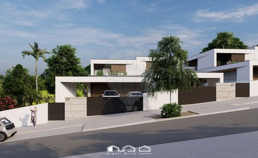 House in Gaviao, Braga, Portugal 1