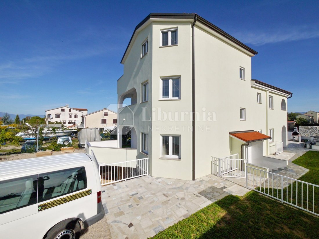 House in Malinska, Primorje-Gorski Kotar County, Croatia 4 - 15083165