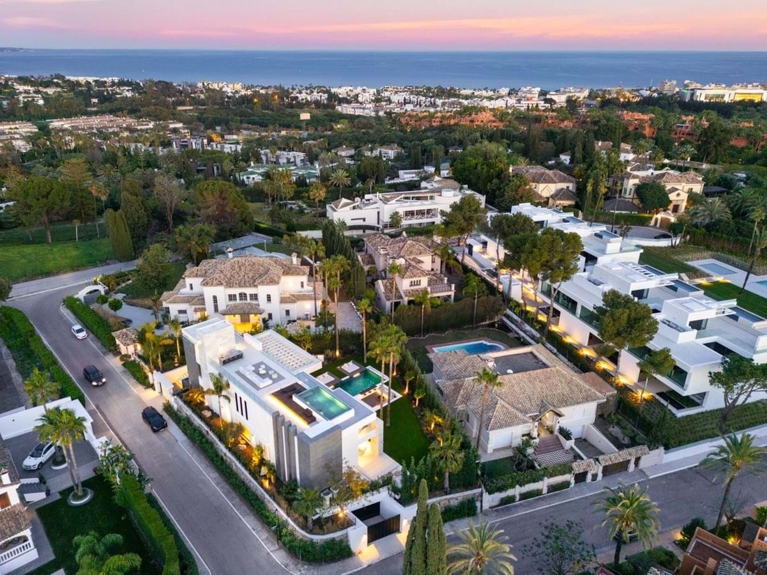 Villa in Nueva Andalucia, Marbella, Spain 4 - 15080729