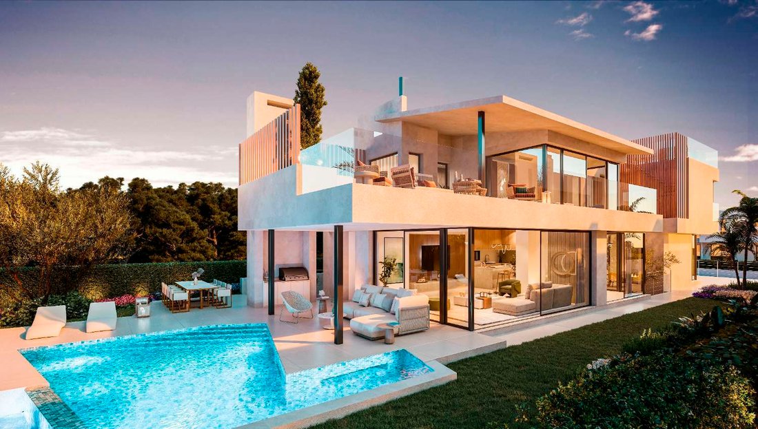 Villa in Fuengirola, Andalusia, Spain 2 - 15078826