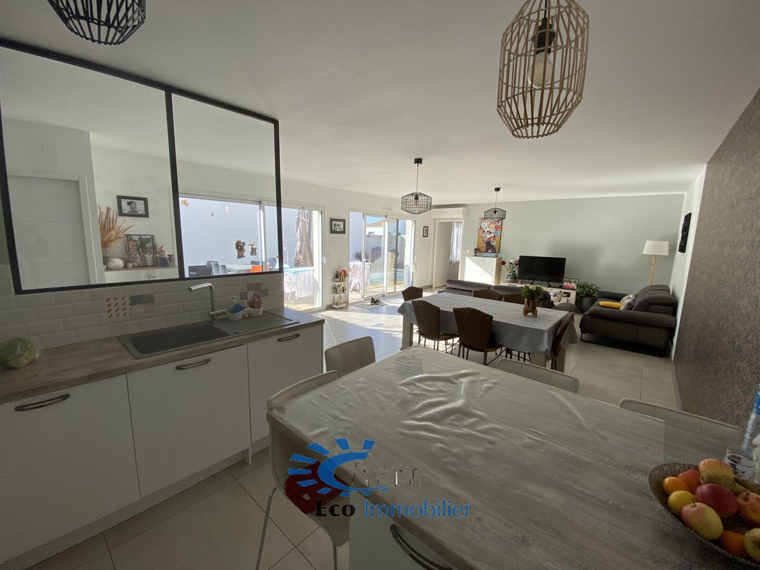 House in Saint-Xandre, Nouvelle-Aquitaine, France 4 - 15078648