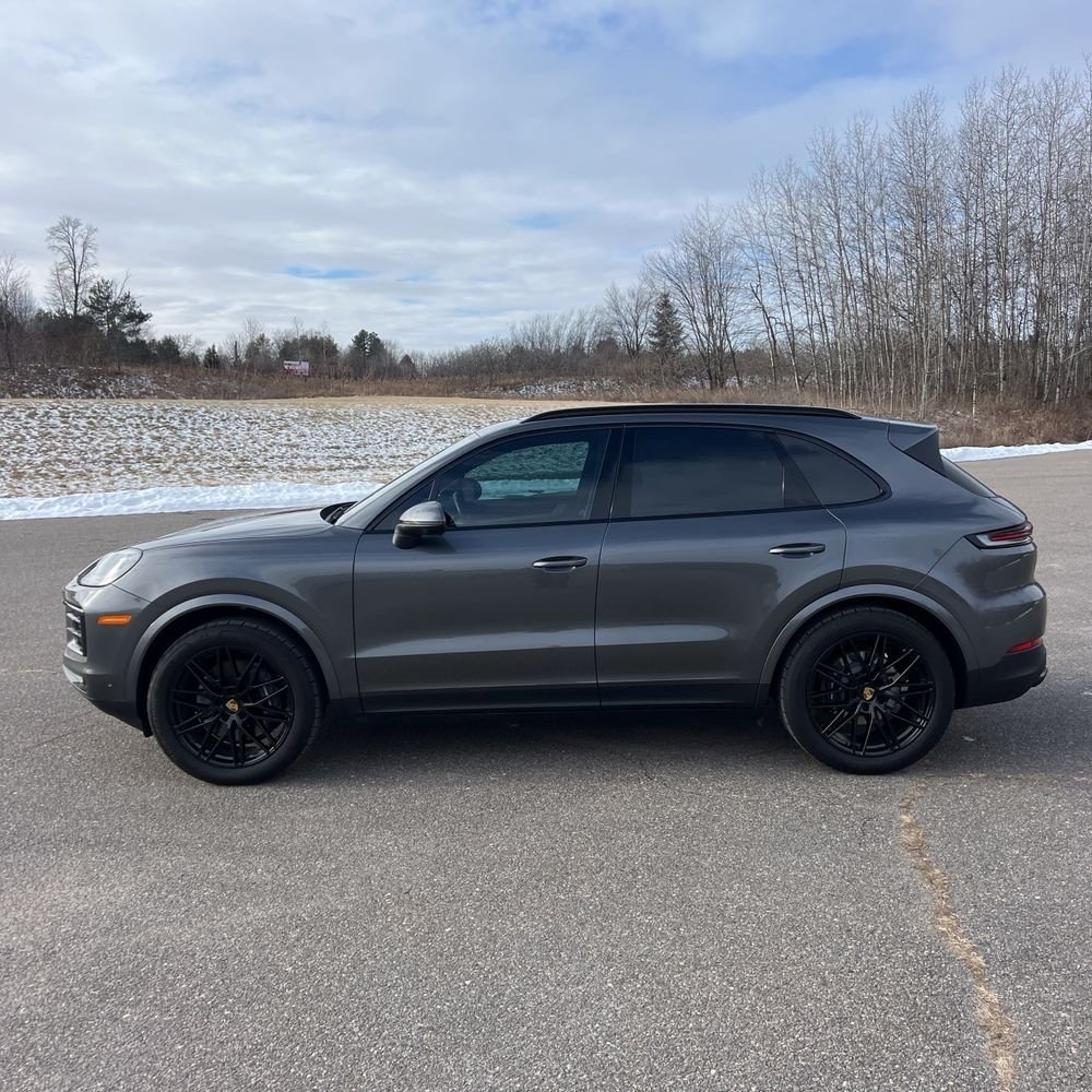 2024 Porsche Cayenne In North Olmsted, Oh, United States For Sale 