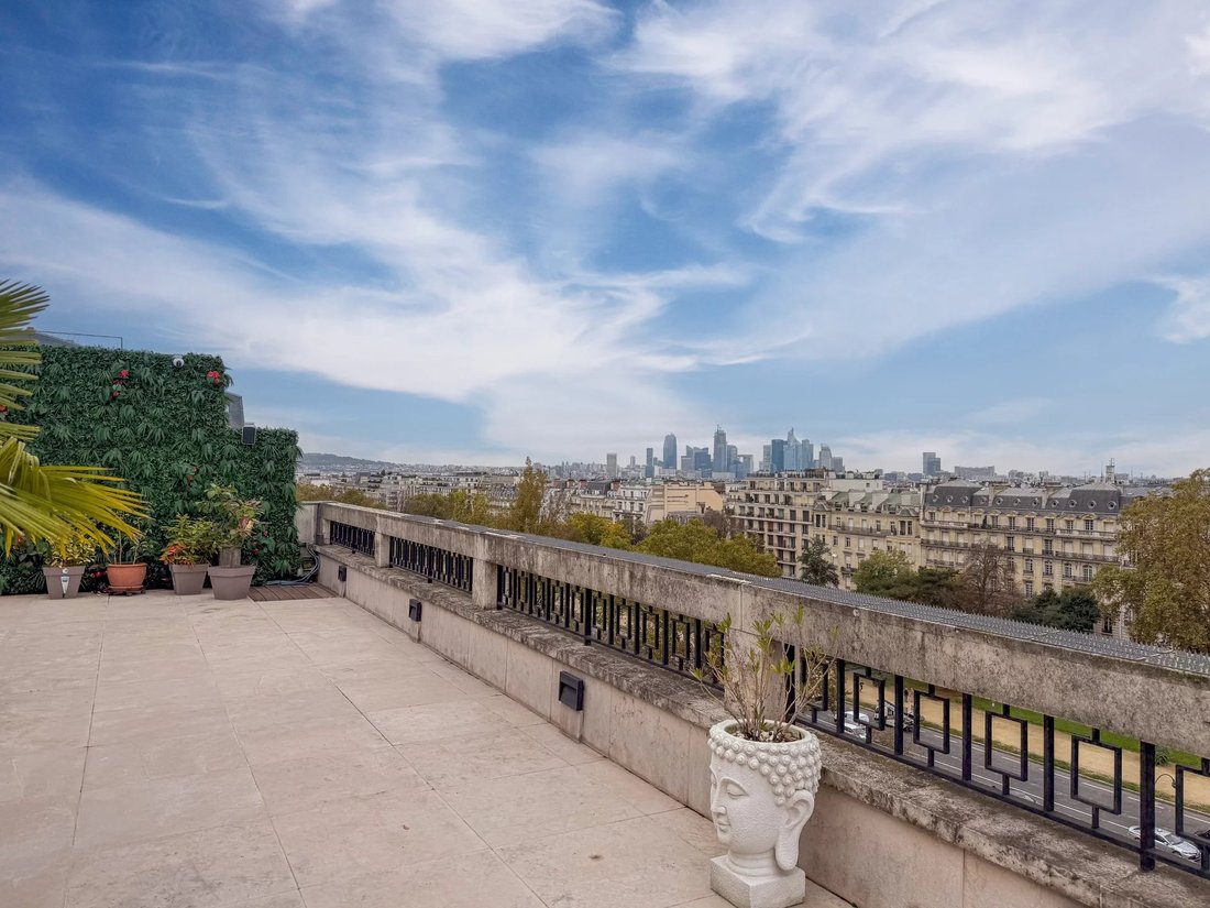 Apartment in Chaillot, Paris 16e Arrondissement, Paris 2 - 15077964