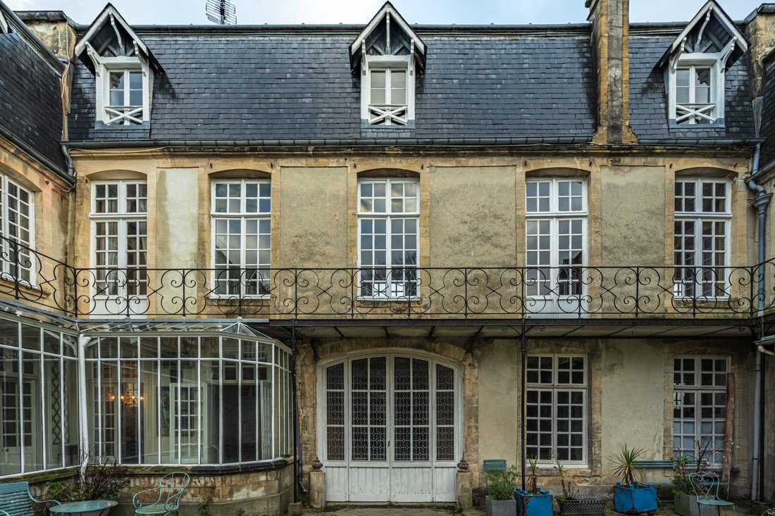 House in Bayeux, Normandy, France 2 - 15082814