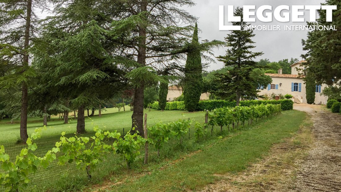Le Rêve de Montcuq: A Quercy Stone Sanctuary Where Time Stands Still