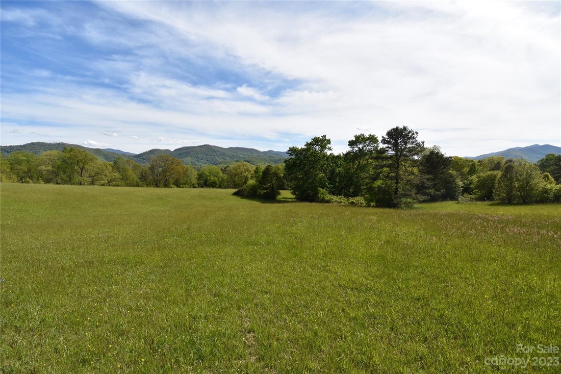 Land in Clyde, North Carolina, United States 2 - 15079233