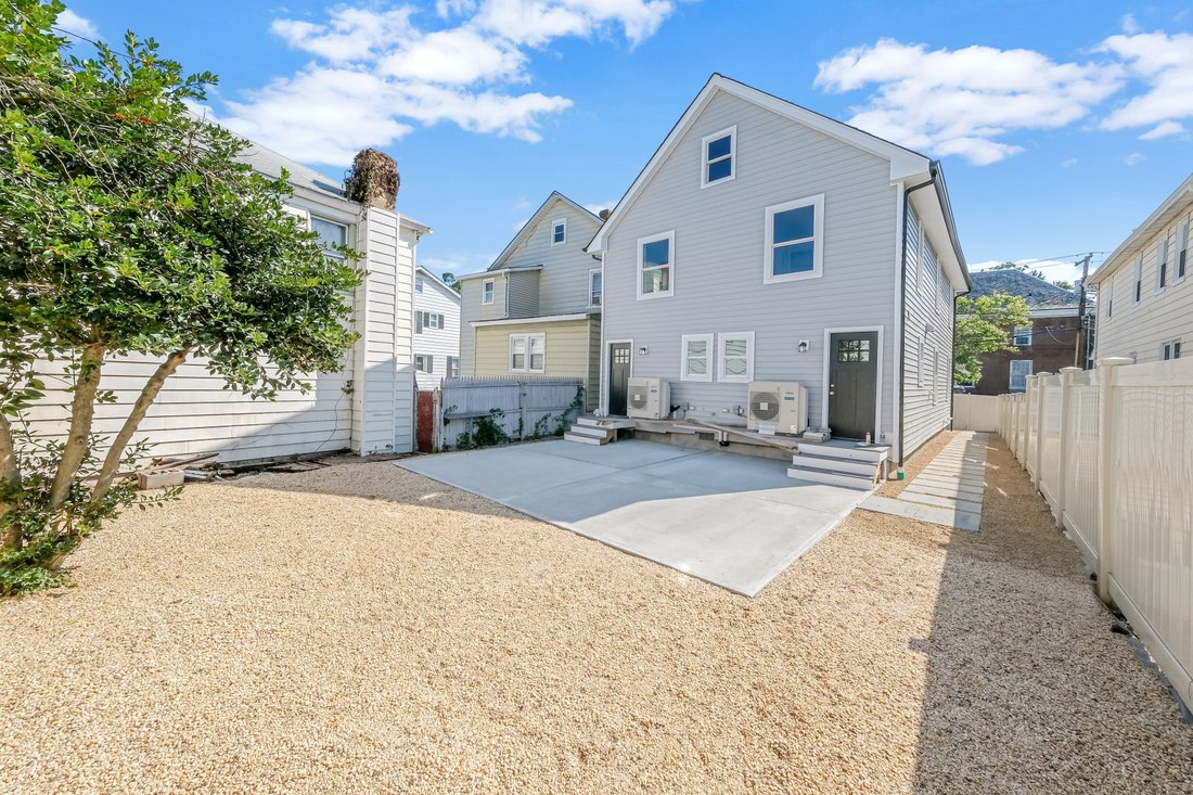 Apartment in Upper Brookville, New York, United States 4 - 15078921