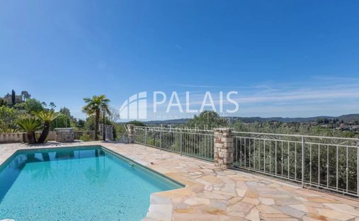 Villa in Saint-Paul-de-Vence, Provence-Alpes-Côte d'Azur, France 1
