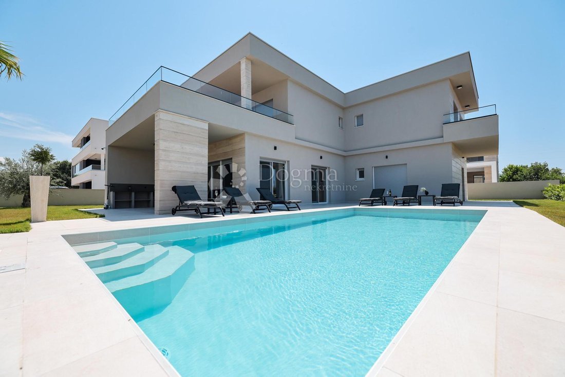 House in Nin, Zadar County, Croatia 2 - 14007620