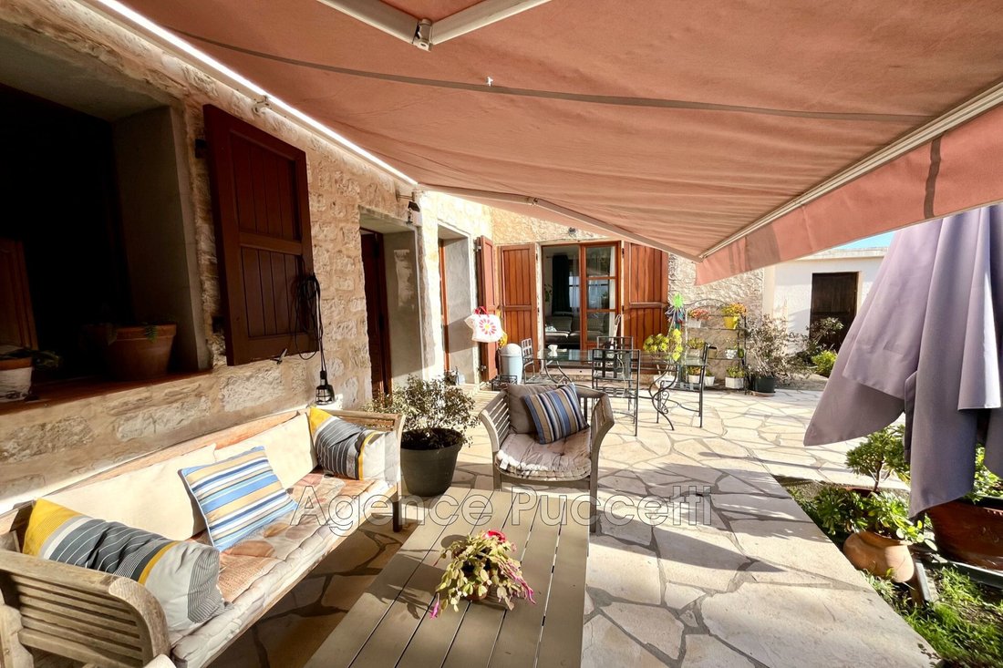 Villa in Notre Dame, Vence, France 2 - 15080970