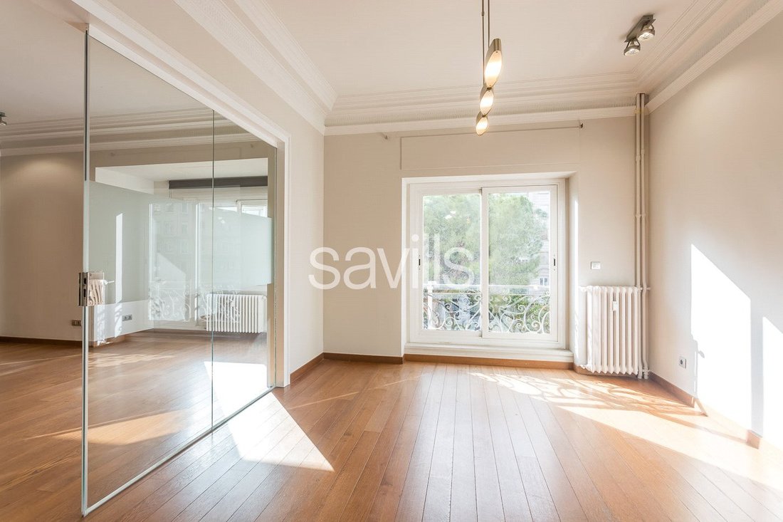 Apartment in Sarrià-Sant Gervasi, Barcelona, Spain 4 - 15078365