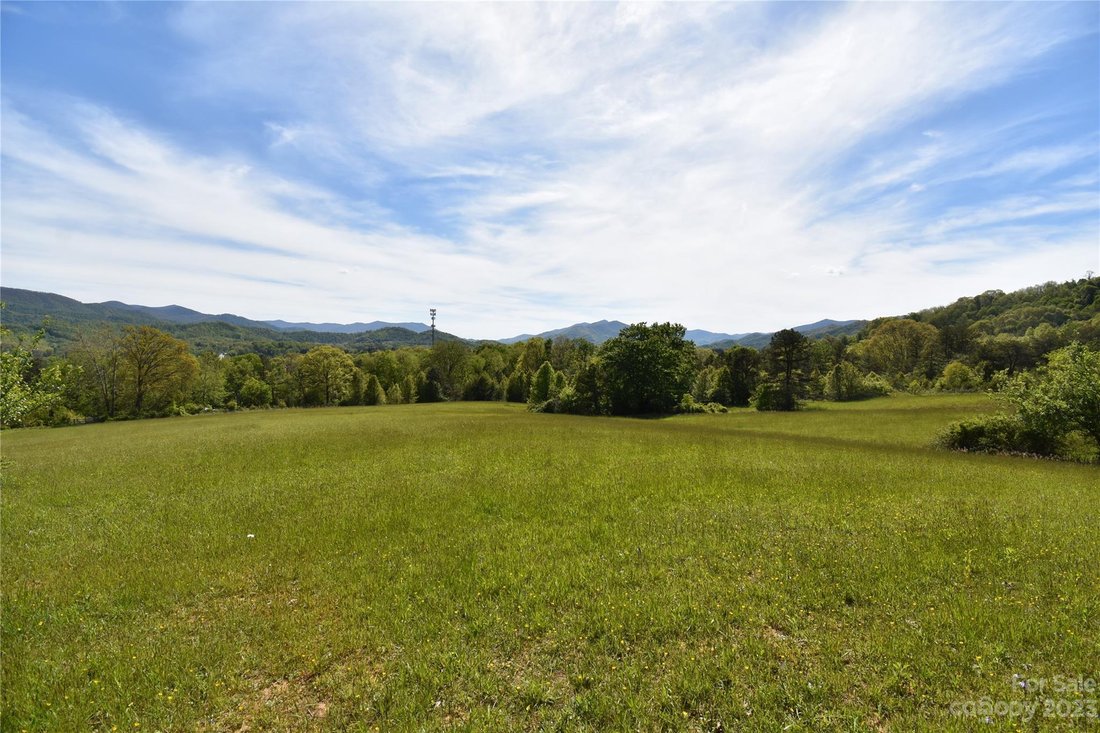 Land in Clyde, North Carolina, United States 1 - 15079233